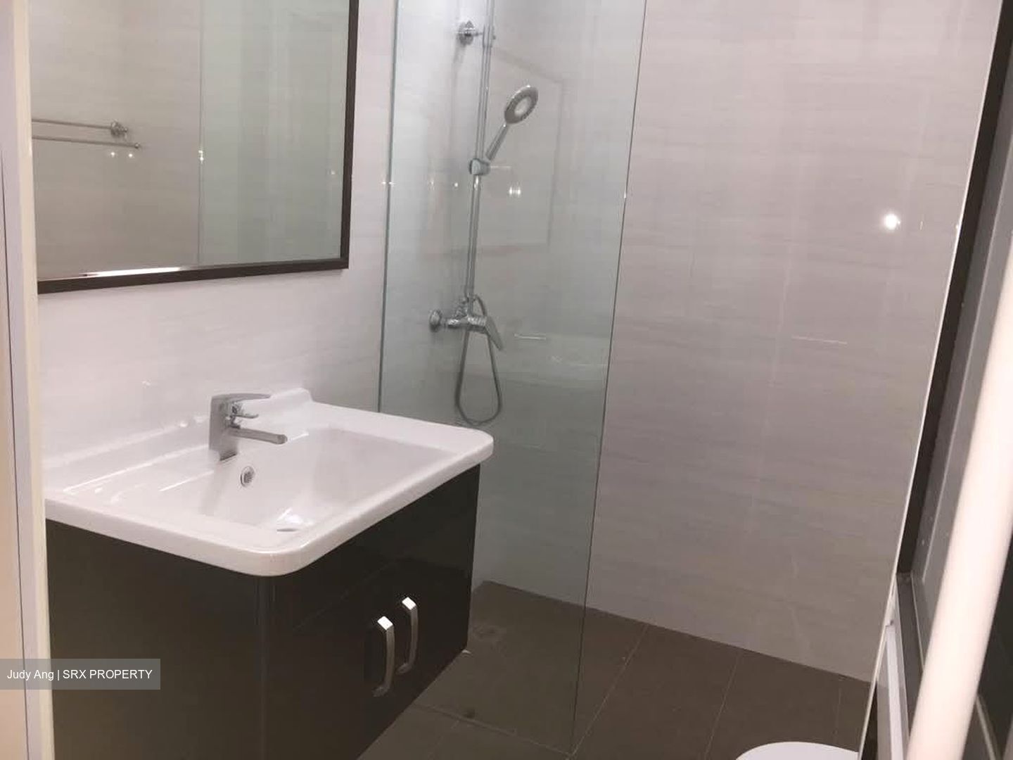 Lorong Ah Soo (D19), Terrace #540068181